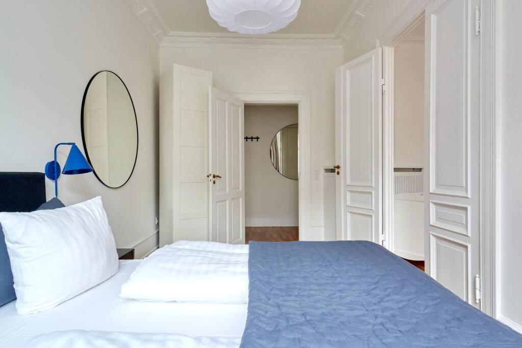 Spacious 3 Bedroom Manor Flat Next To Tivoli Copenhaga Exterior foto